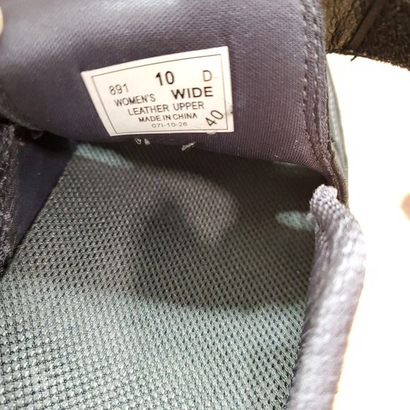 EUC Orthofeet Serene 891 Shoes Nubuck Leather Black T-Strap Comfort 10D Wide - Picture 10 of 13